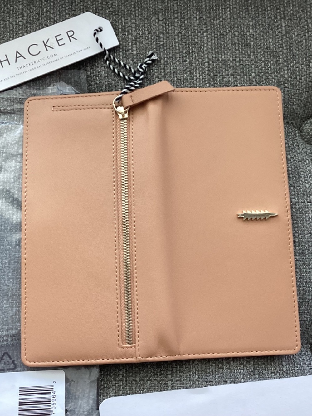 Thacker Anna Leather Wallet - Picture 7 of 8